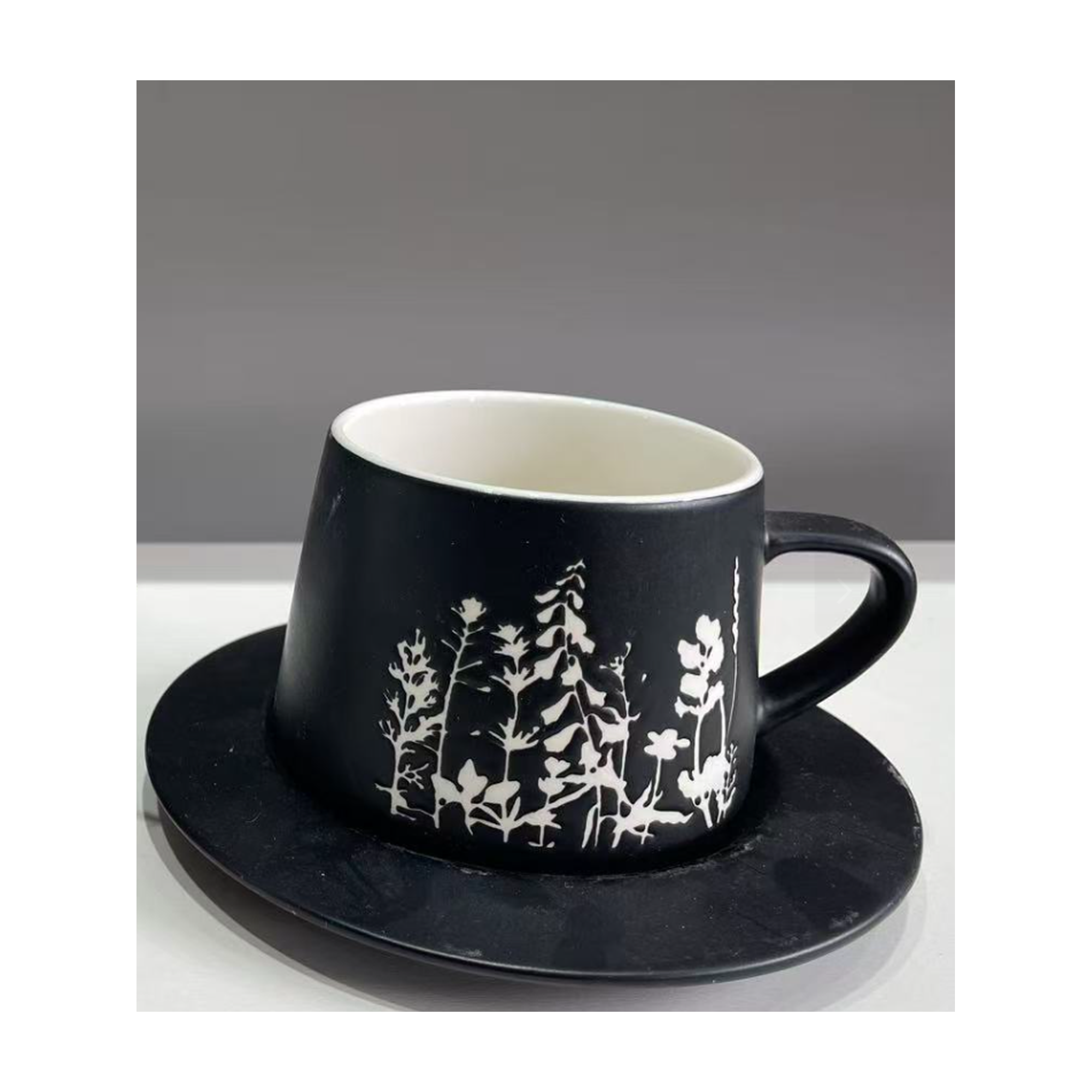 KG DE XÍCARA, PRATO E COLHER, 1 UNIDADE (15) - 087-610093