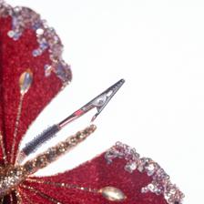 BUTTERFLY WITH CLIP - 140-4102368