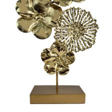 FIGURE DCOR - 448-5320265