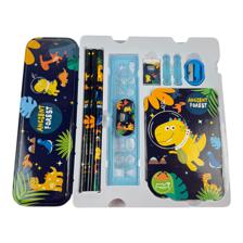 KIT ESCOLAR: 10 PEÇAS, 1 ESTOJO, 1 MINI NOTAS, 1 RÉGUA, 2 TAMPAS, 1 BORRACHA, 1 APONTADOR, 3 LÁPIS - 780-9034259