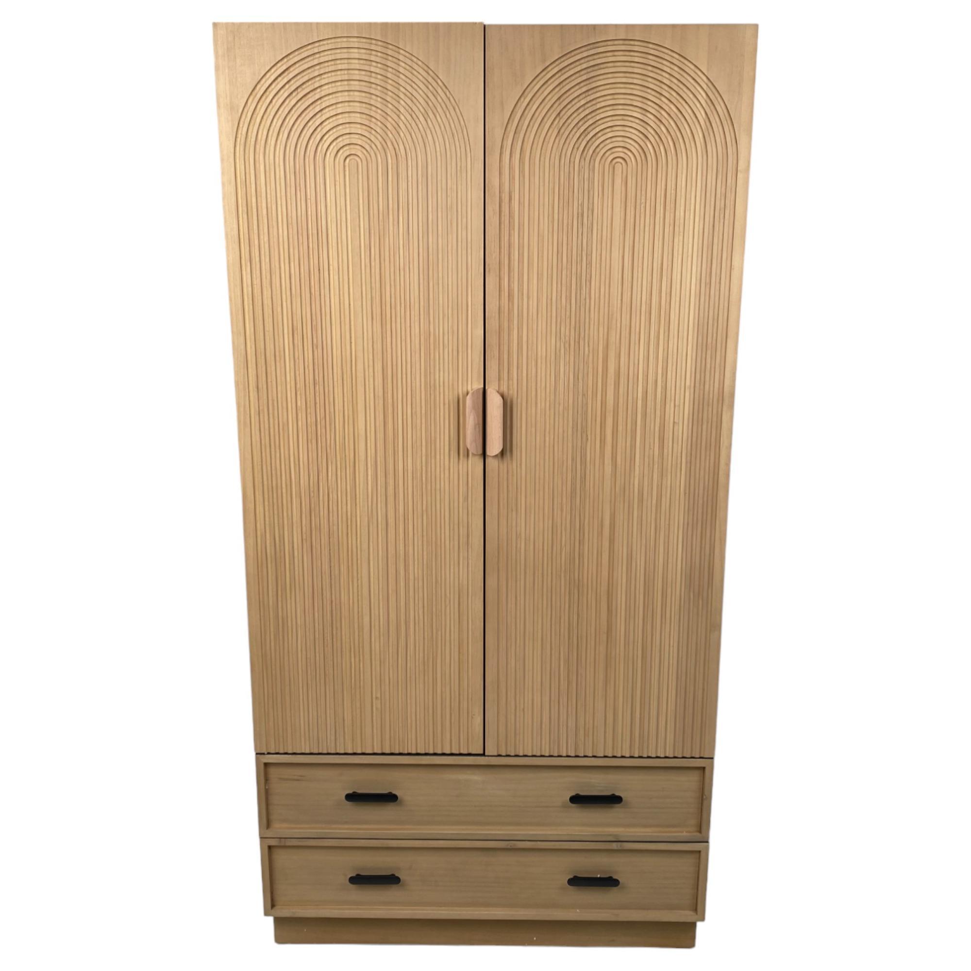 WOODEN CABINET - 454-4300003